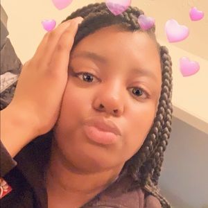 Meet your Posher, Kiara